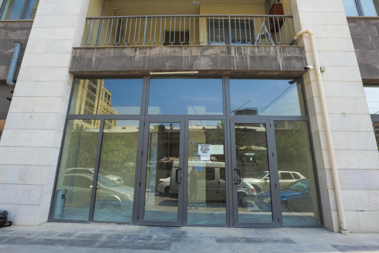 Stay Inn Apartments On Amiryan 26/4 Erevan Exterior foto